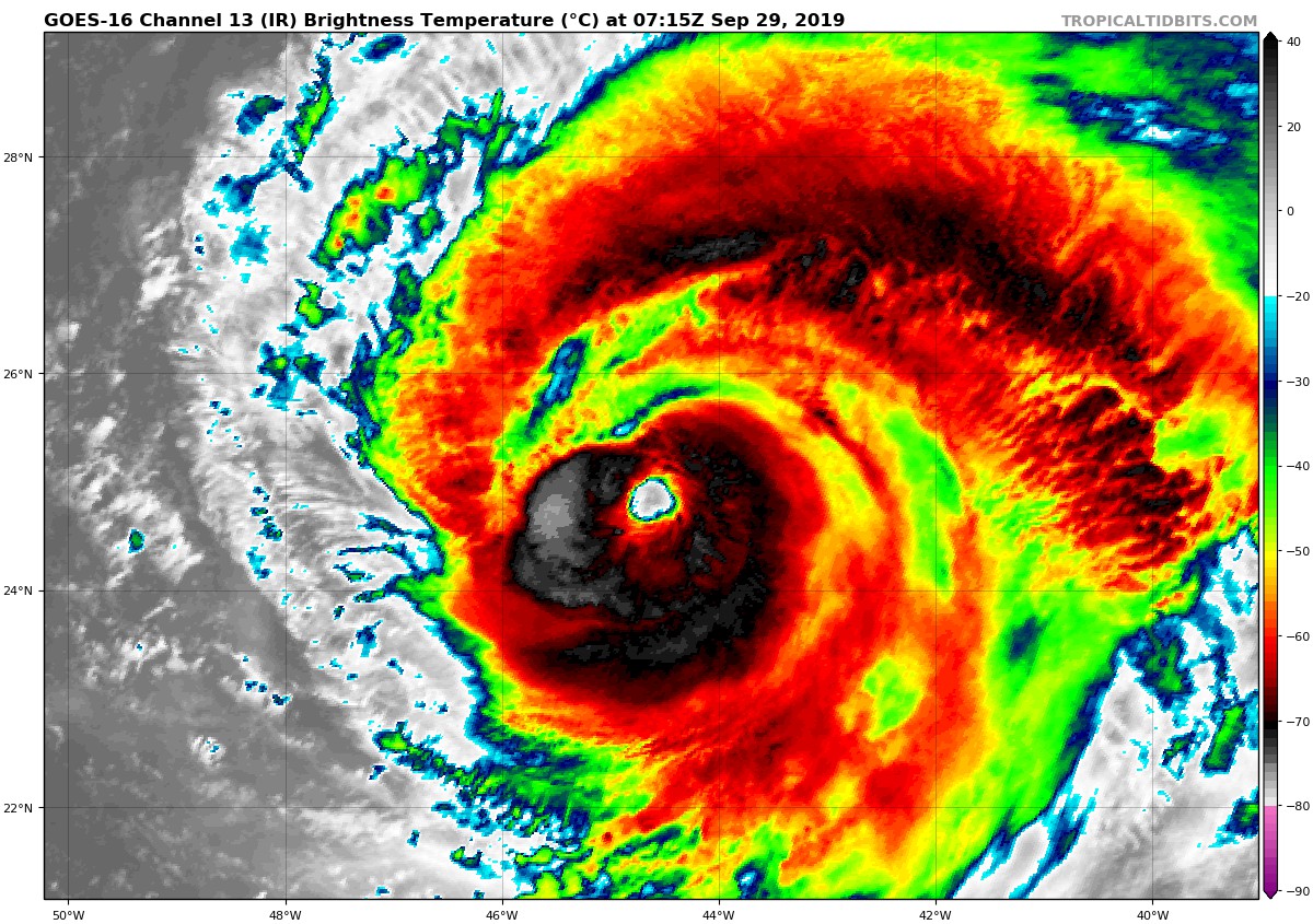 Read more about the article Στον ισχυρότερο τυφώνα CAT 5 του ανατολικού Ατλαντικού αναβαθμίστηκε ο “Λορέντζο”