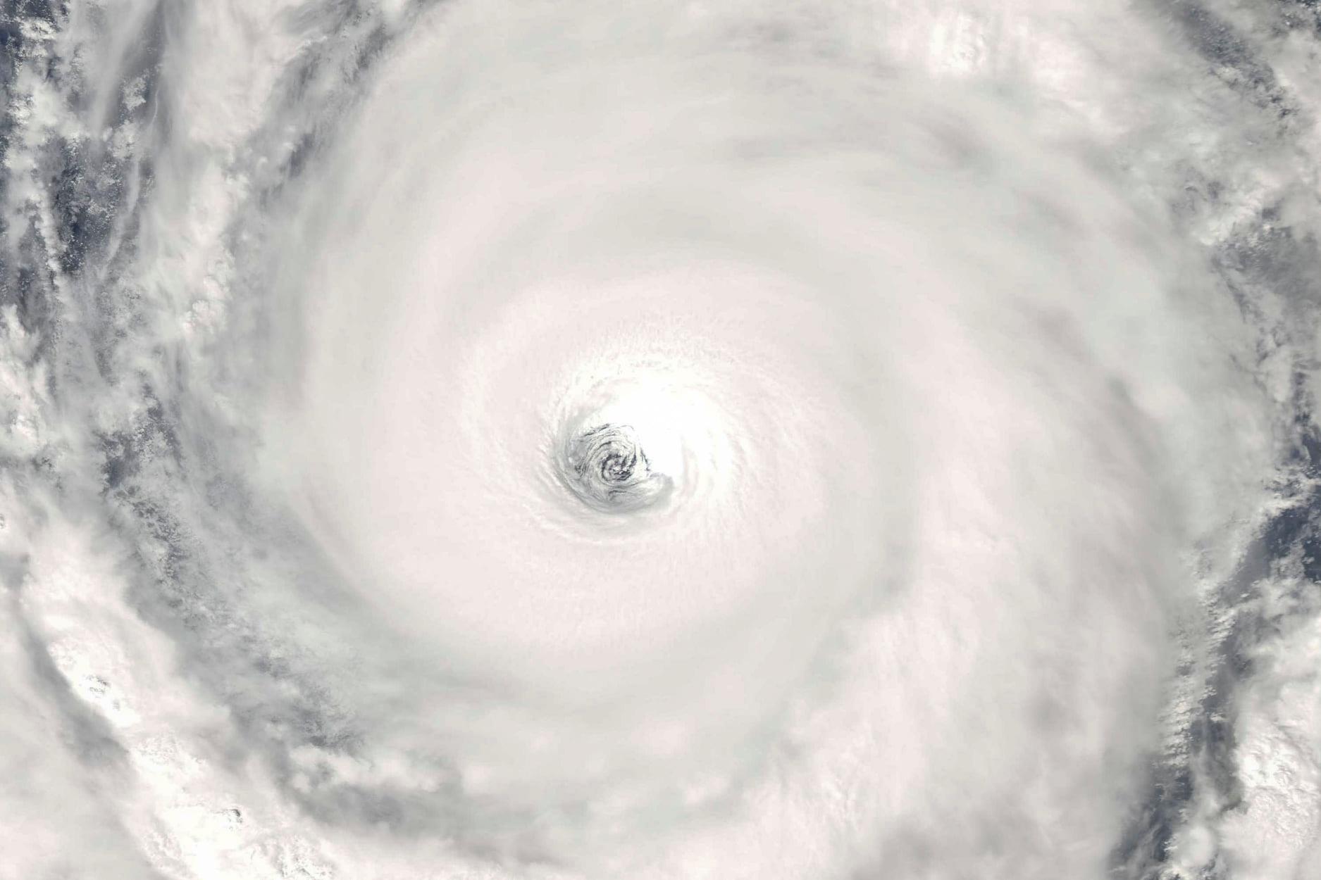 You are currently viewing Hagibis: Σε 18 ώρες έγινε CAT 5 | Δείτε εντυπωσιακές δορυφορικές εικόνες του ισχυρού τυφώνα