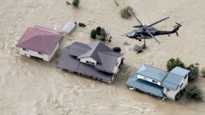 Read more about the article Ιαπωνία: Ανεβαίνει δραματικά ο αριθμός των νεκρών από τον τυφώνα “Ηagibis”