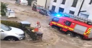 Read more about the article Ηνωμένο Βασίλειο: Σοβαρές πλημμύρες στο νησί Μαν – Πάνω από 200mm σε λίγες ώρες (φώτο – βίντεο)