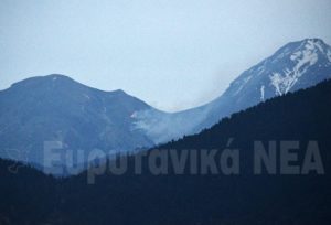 Read more about the article Ευρυτανία: Νέα δασική πυρκαγιά σε μεγάλο υψόμετρο
