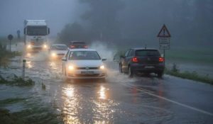 Read more about the article Γερμανία: 30 αγνοούμενοι από κατάρρευση σπιτιών λόγω σφοδρών βροχοπτώσεων